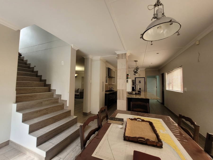 4 Bedroom Property for Sale in Wavecrest Eastern Cape